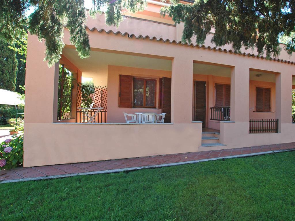 Le Maree La Cinta Villa San Teodoro  Exterior photo